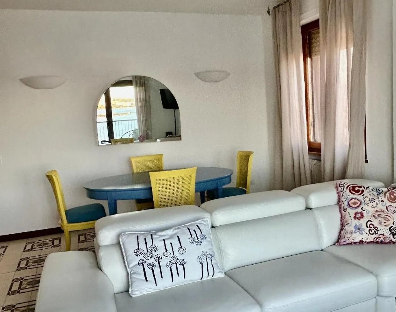 Mv Home Olbia 0*,  Italy